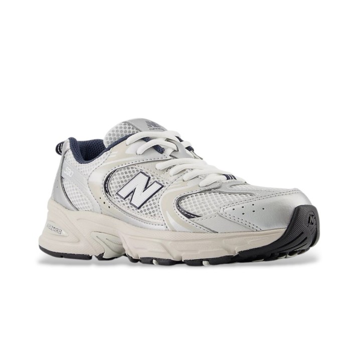 Sneakers Mujer New Balance Gr530 Plata