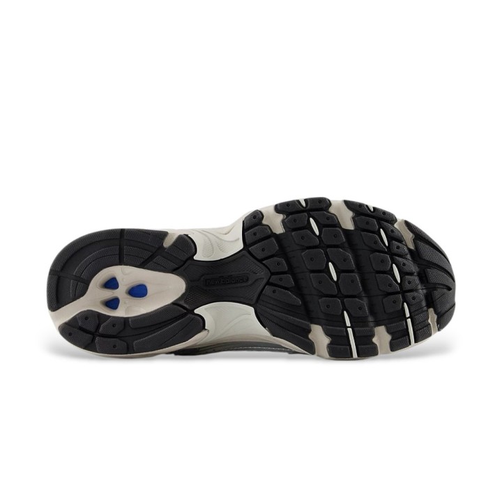 Sneakers Mujer New Balance Gr530 Plata