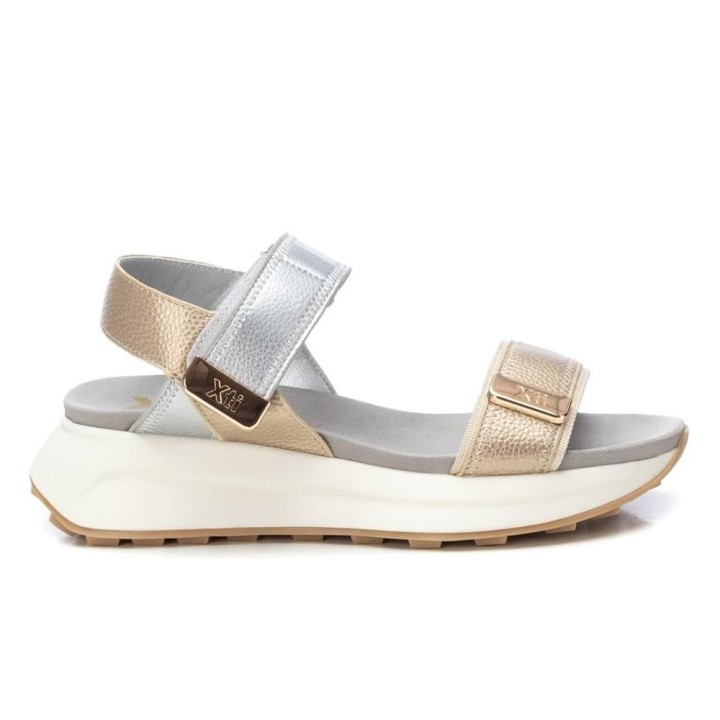 Sandalias Planas Mujer Xti 143874 Oro